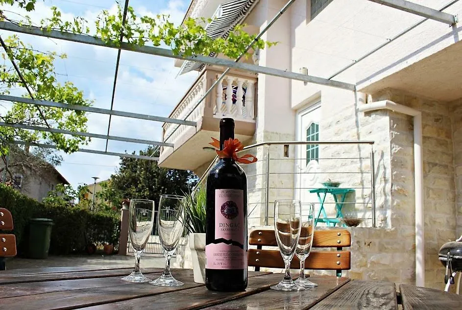 Apartment Antonio Zadar